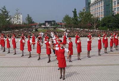 重庆航空学校空中乘务专业薪资待遇多少