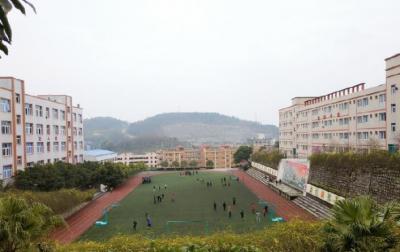 四川仪表工业学校校园一角