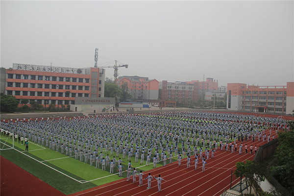 泸州职高学院怎么样